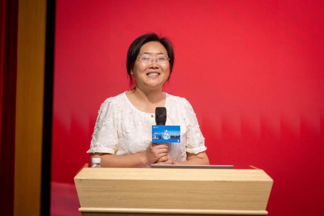 ae9fb29b37973354feeb551d5118fa92_